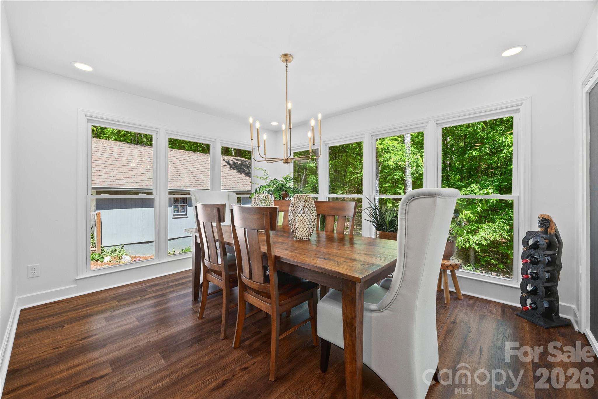 517 Raintree Drive — Matthews