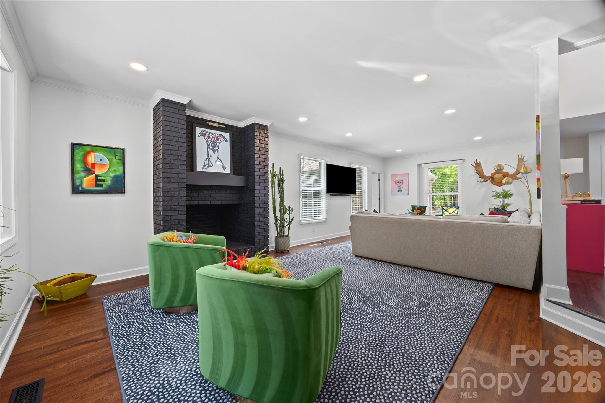 517 Raintree Drive — Matthews