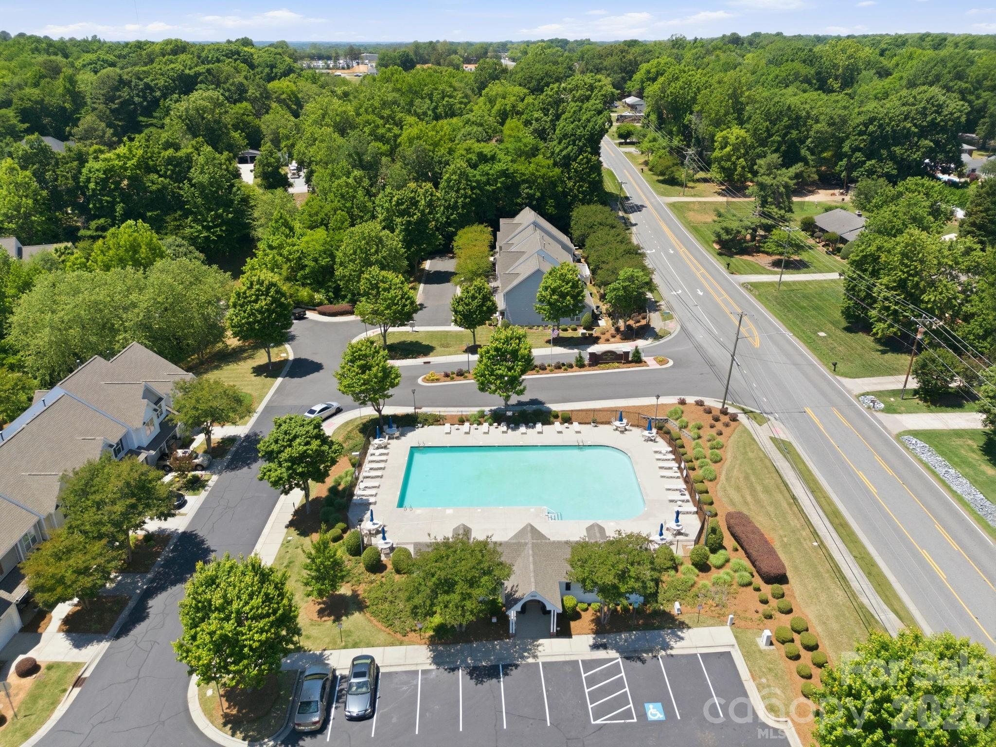 2540 Brackley Place NW — Concord