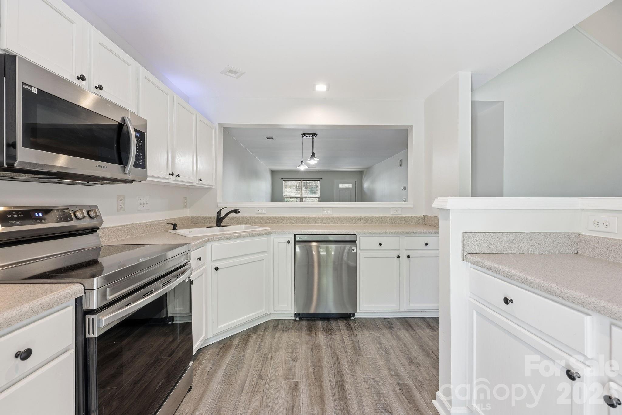 2540 Brackley Place NW — Concord