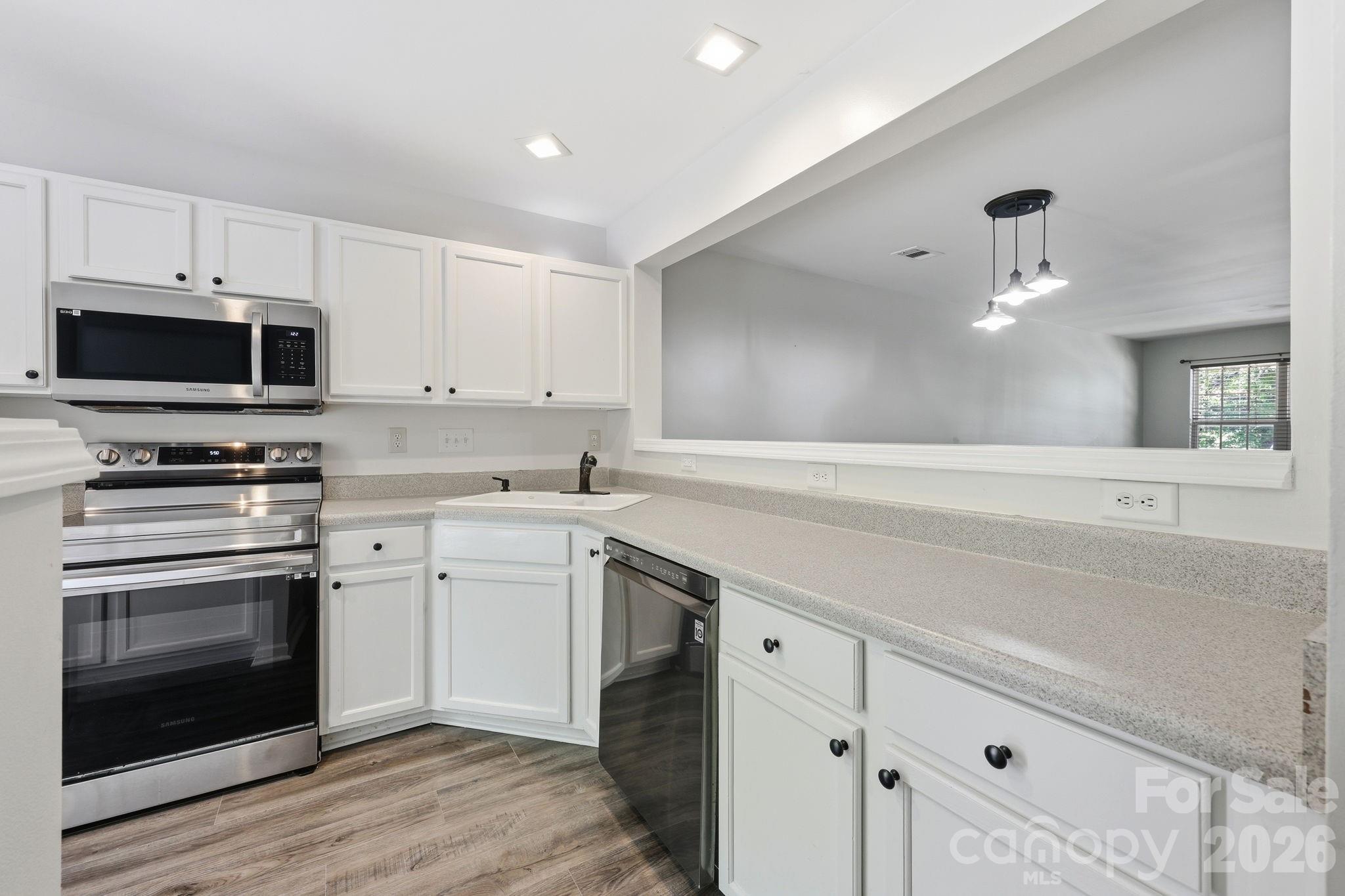 2540 Brackley Place NW — Concord
