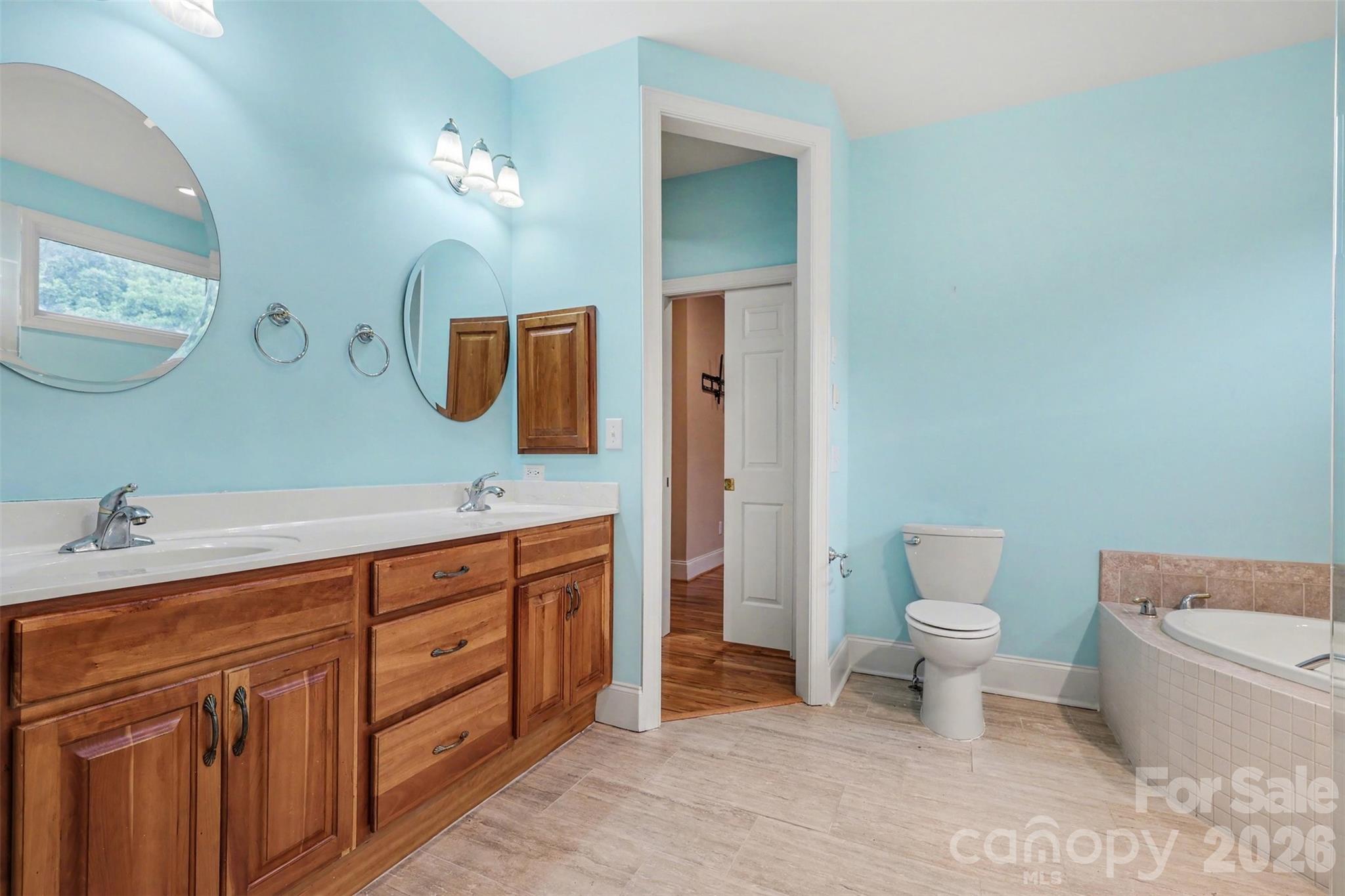 621 Crystal Bay Drive — Denton