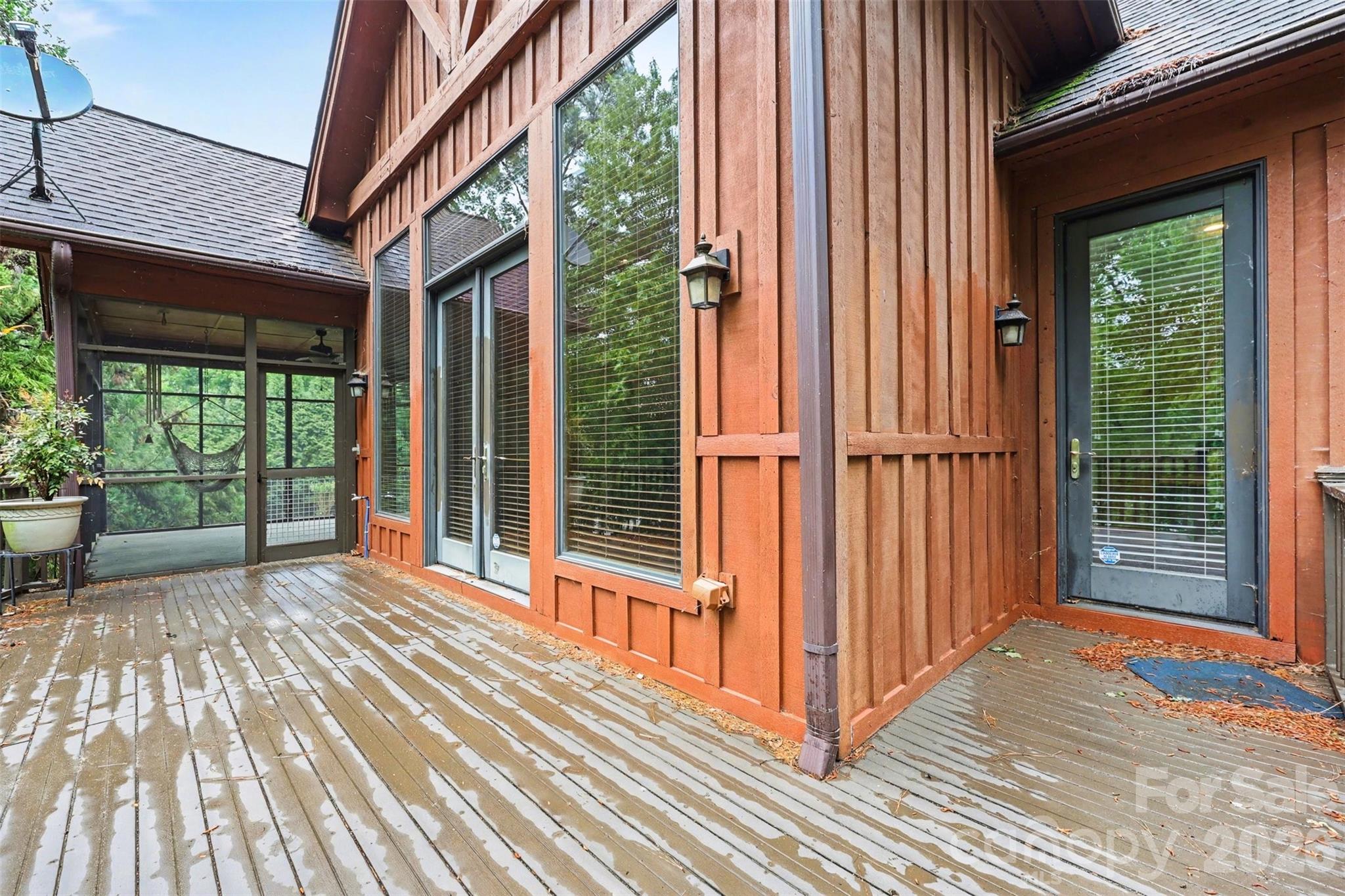 621 Crystal Bay Drive — Denton
