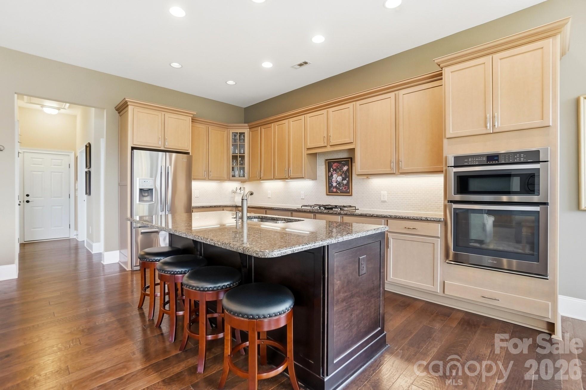 15519 Lake Ridge Road — Charlotte