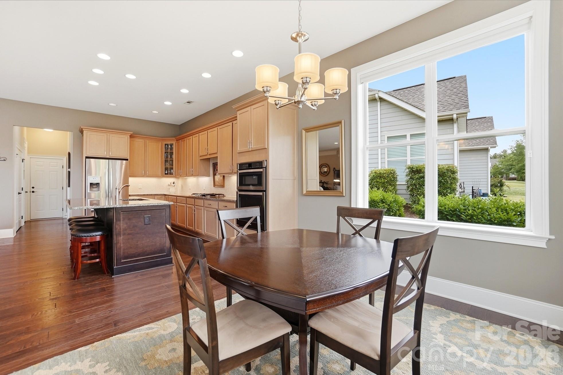 15519 Lake Ridge Road — Charlotte