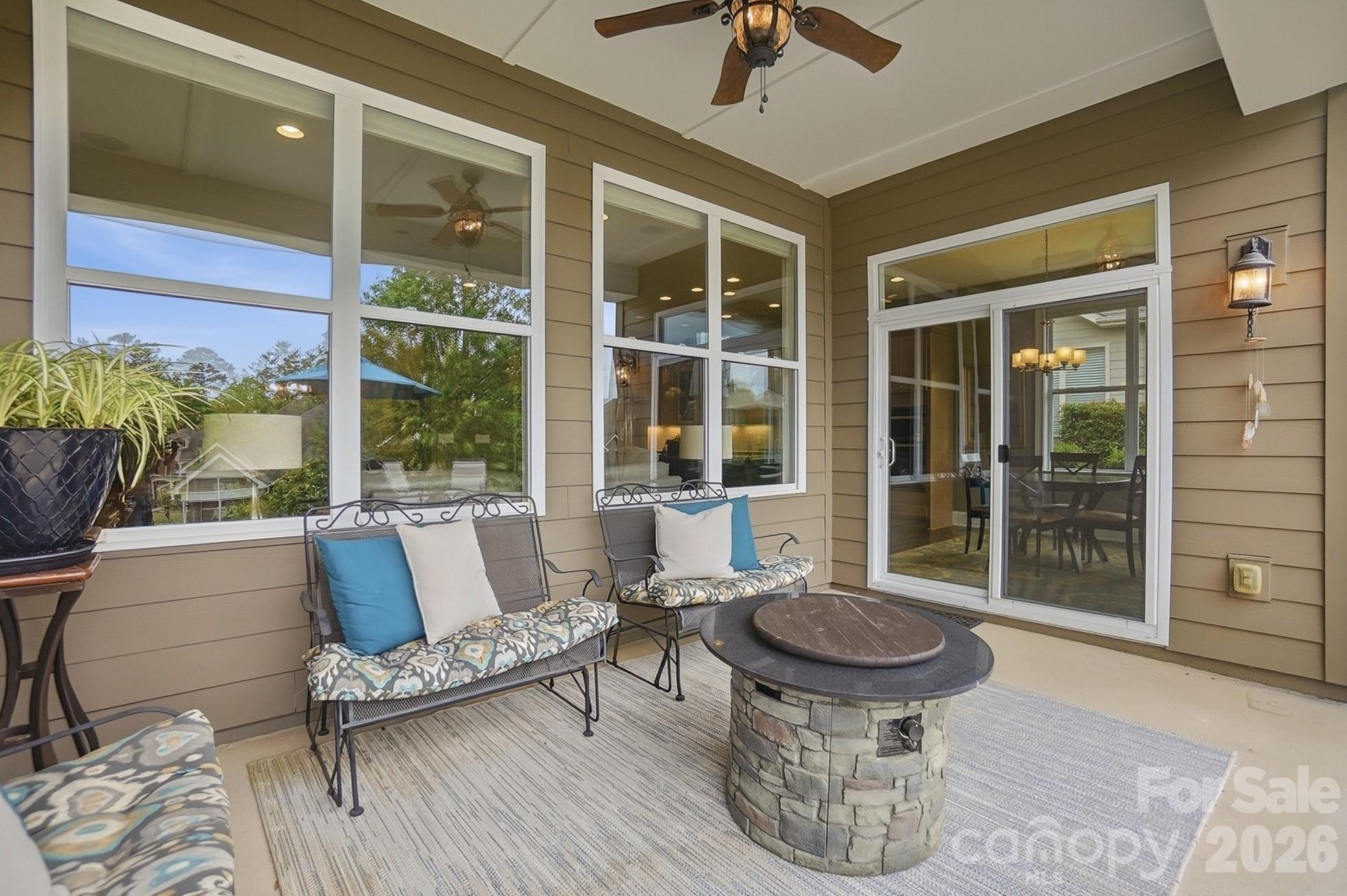 15519 Lake Ridge Road — Charlotte