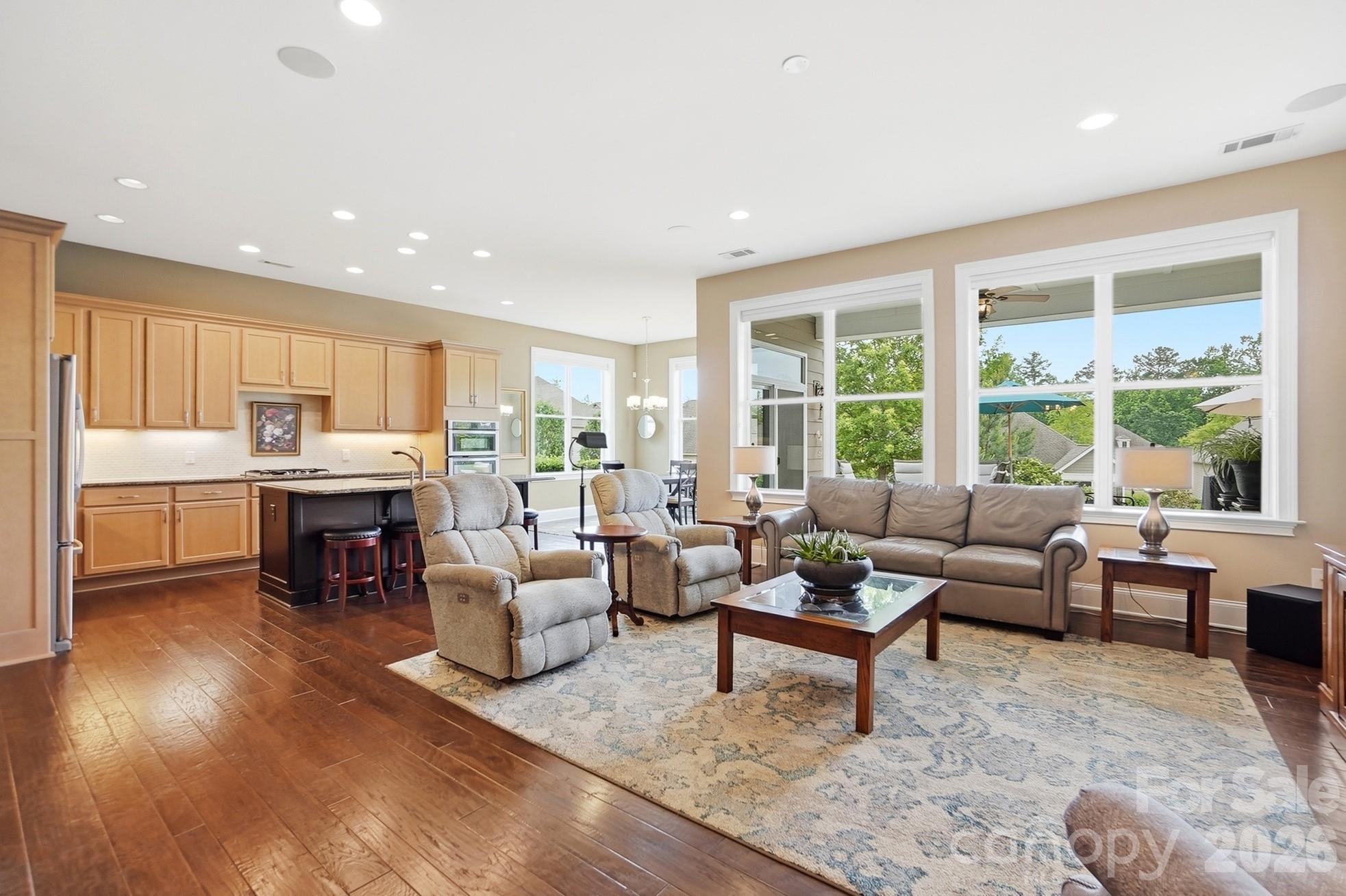 15519 Lake Ridge Road — Charlotte
