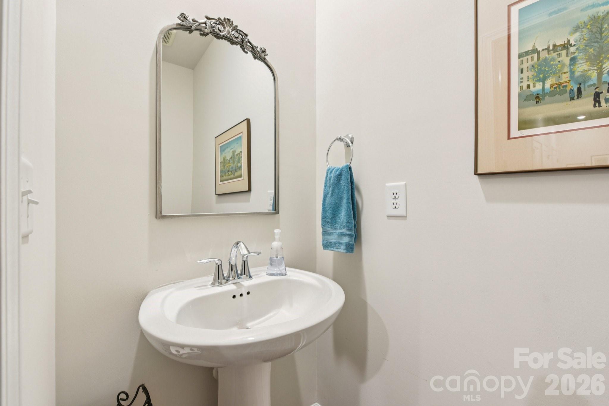 1328 Dali Boulevard — Mount Holly