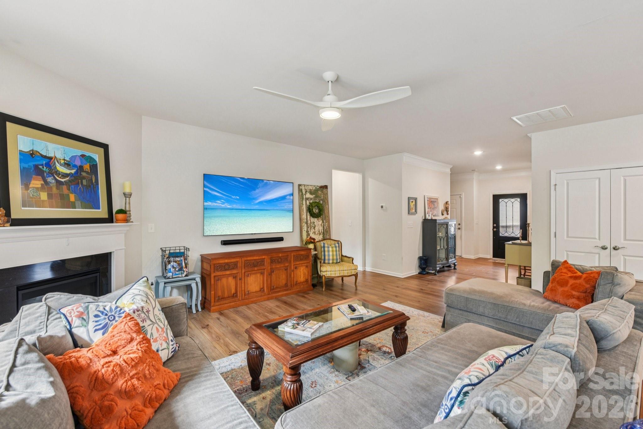 1328 Dali Boulevard — Mount Holly