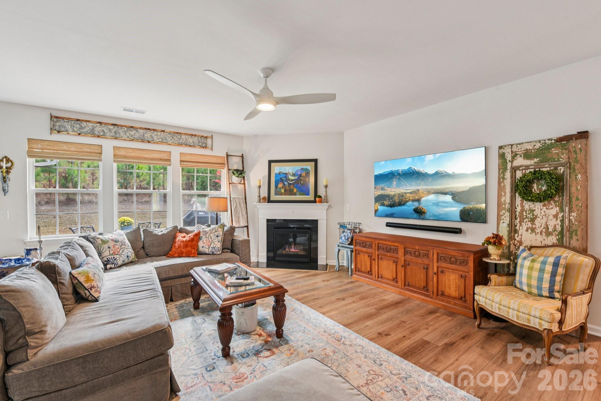 1328 Dali Boulevard — Mount Holly