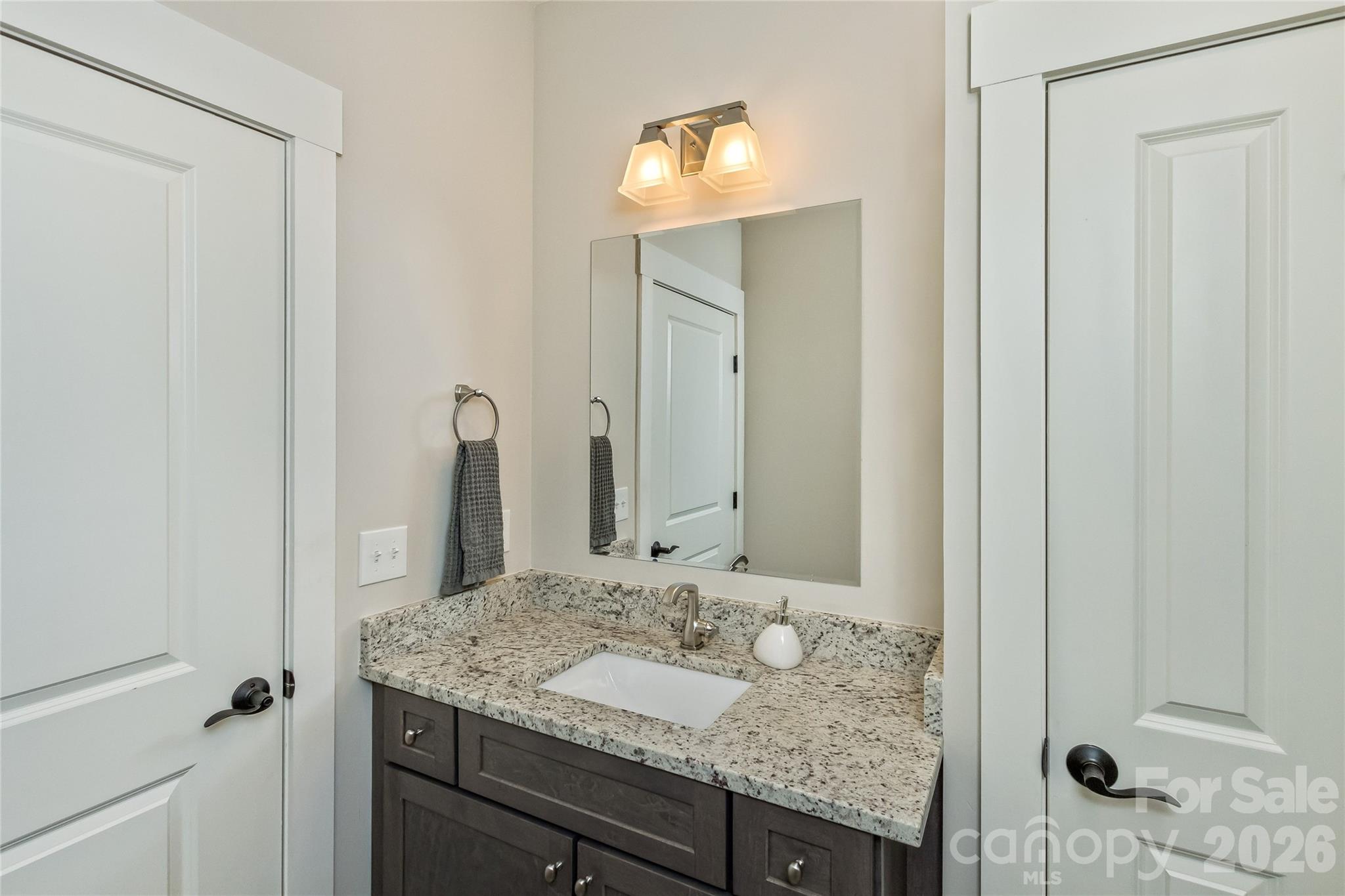 96 Copper Valley Lane — Hendersonville