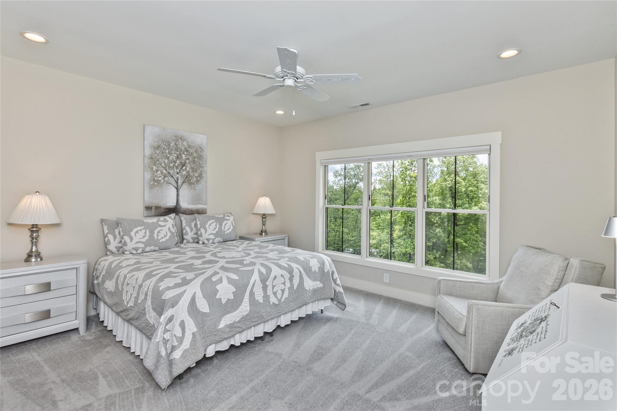 96 Copper Valley Lane — Hendersonville
