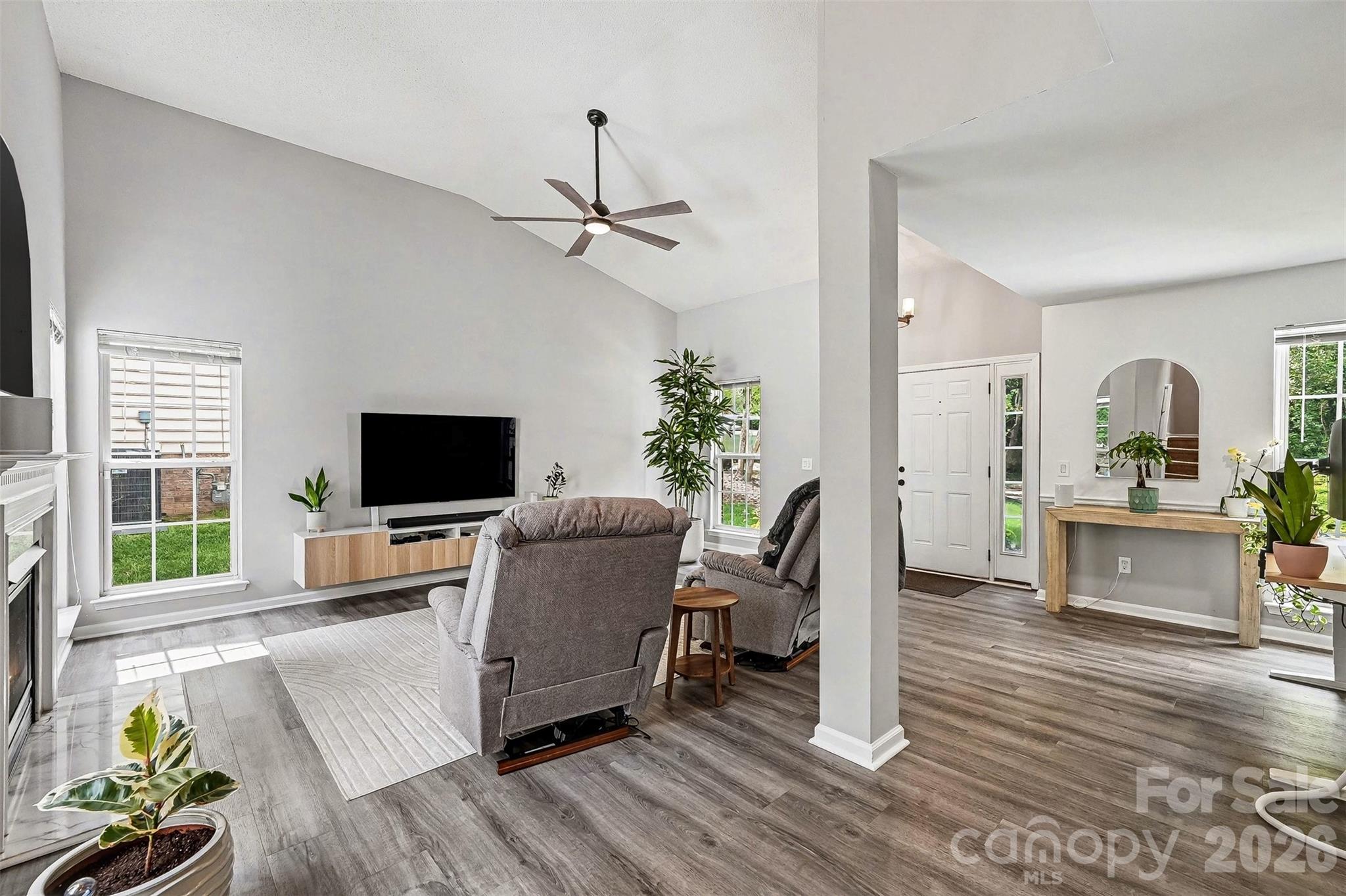 6752 Allness Glen Lane — Charlotte