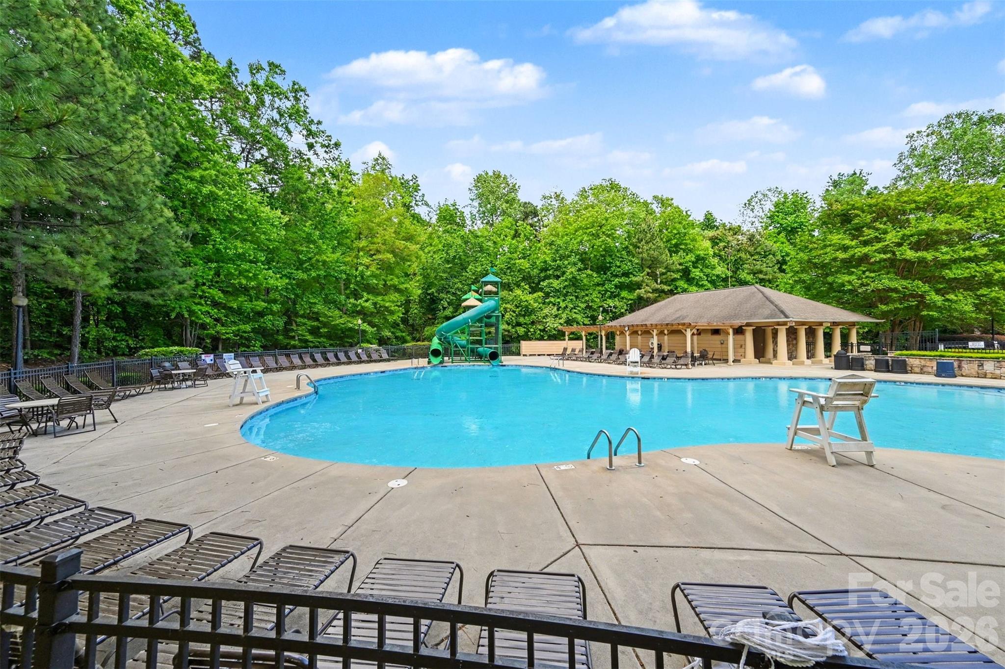 6752 Allness Glen Lane — Charlotte