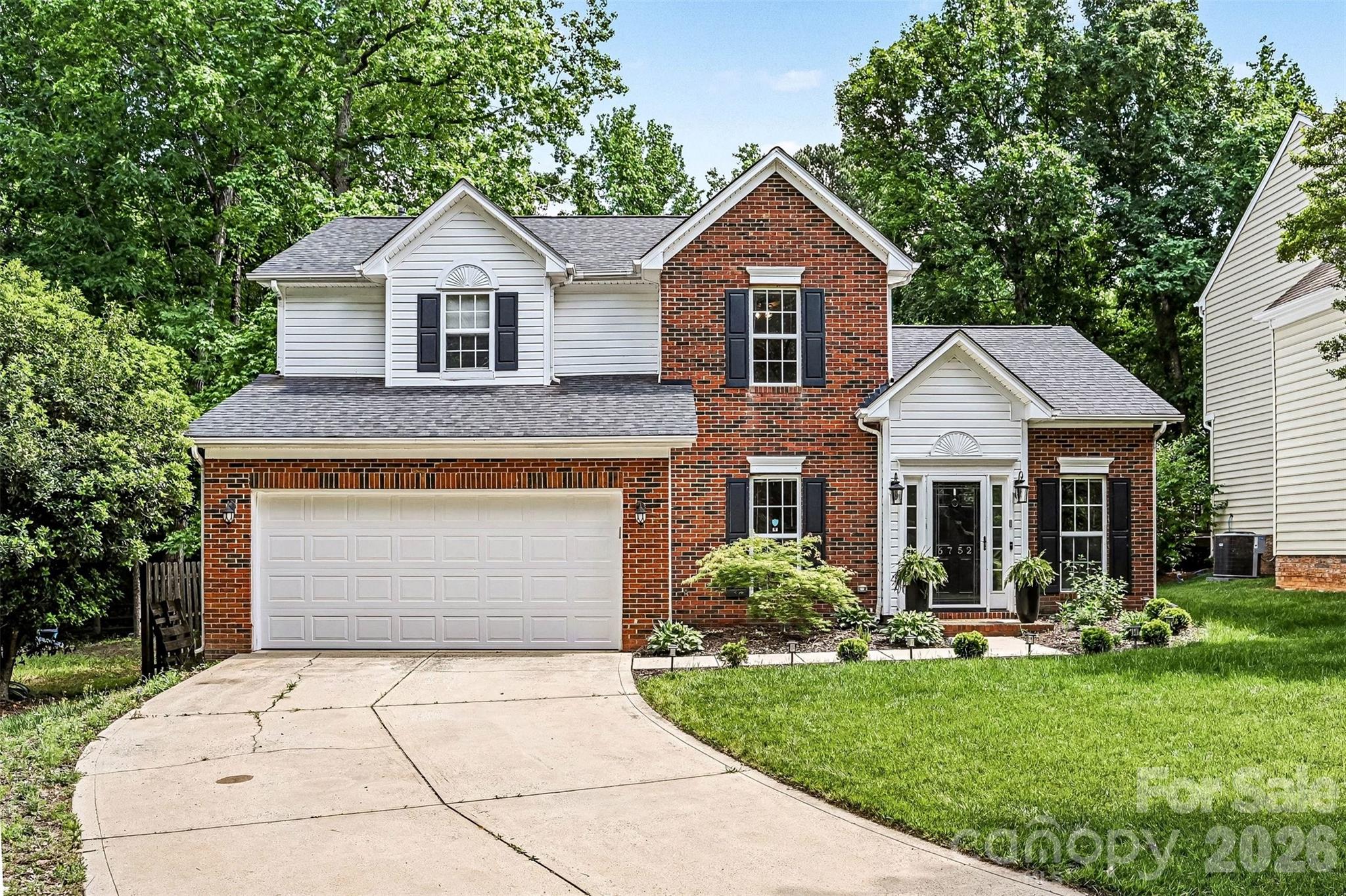 6752 Allness Glen Lane — Charlotte