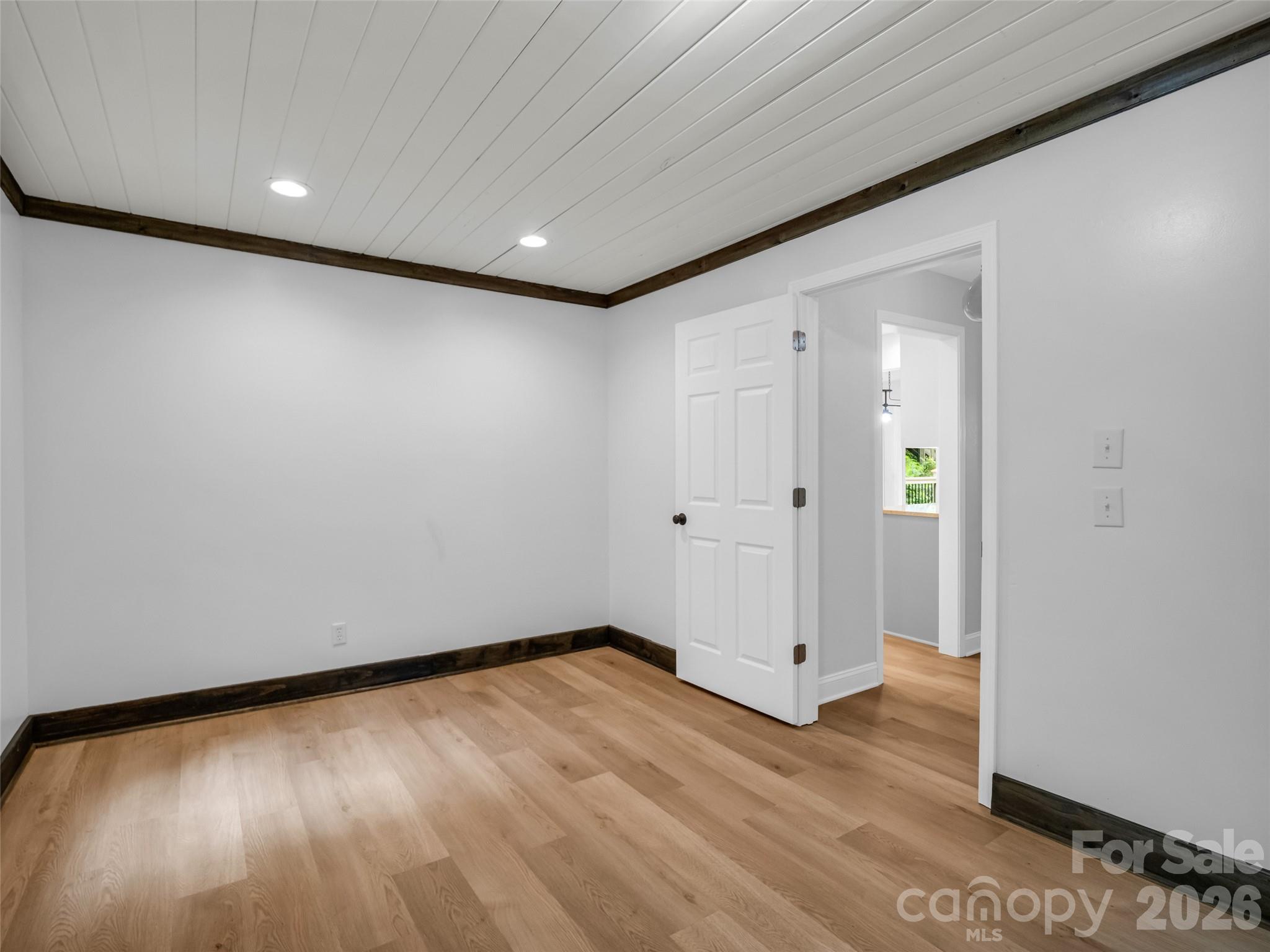 104 Lakeridge Road — Lake Lure