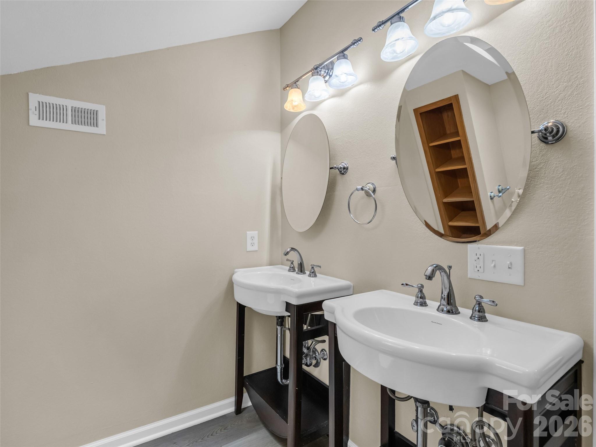 104 Lakeridge Road — Lake Lure