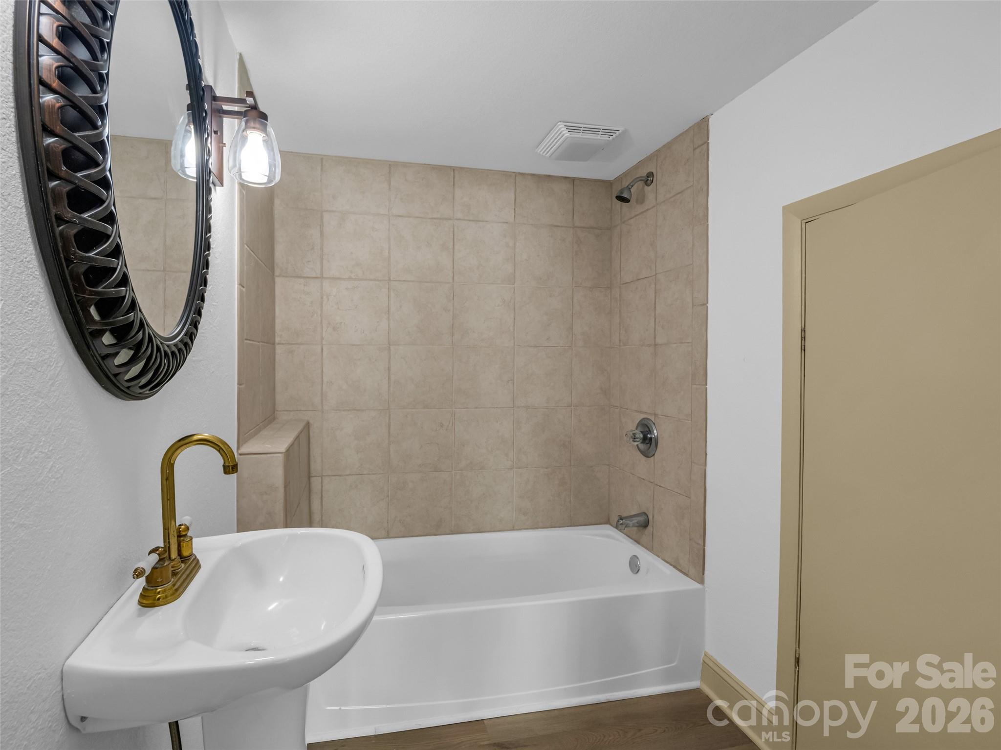 104 Lakeridge Road — Lake Lure