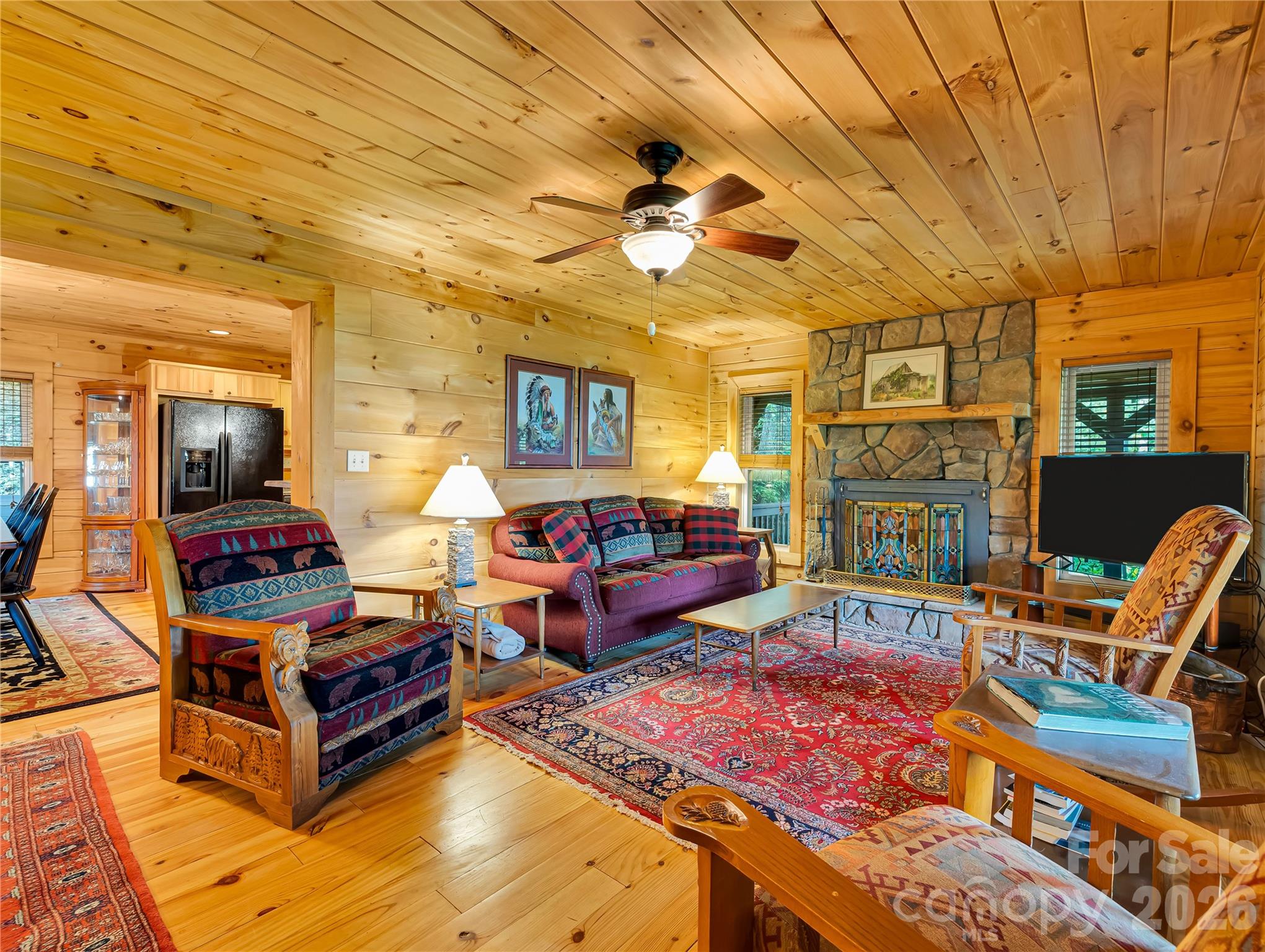 586 Tanglewood Lane — Saluda