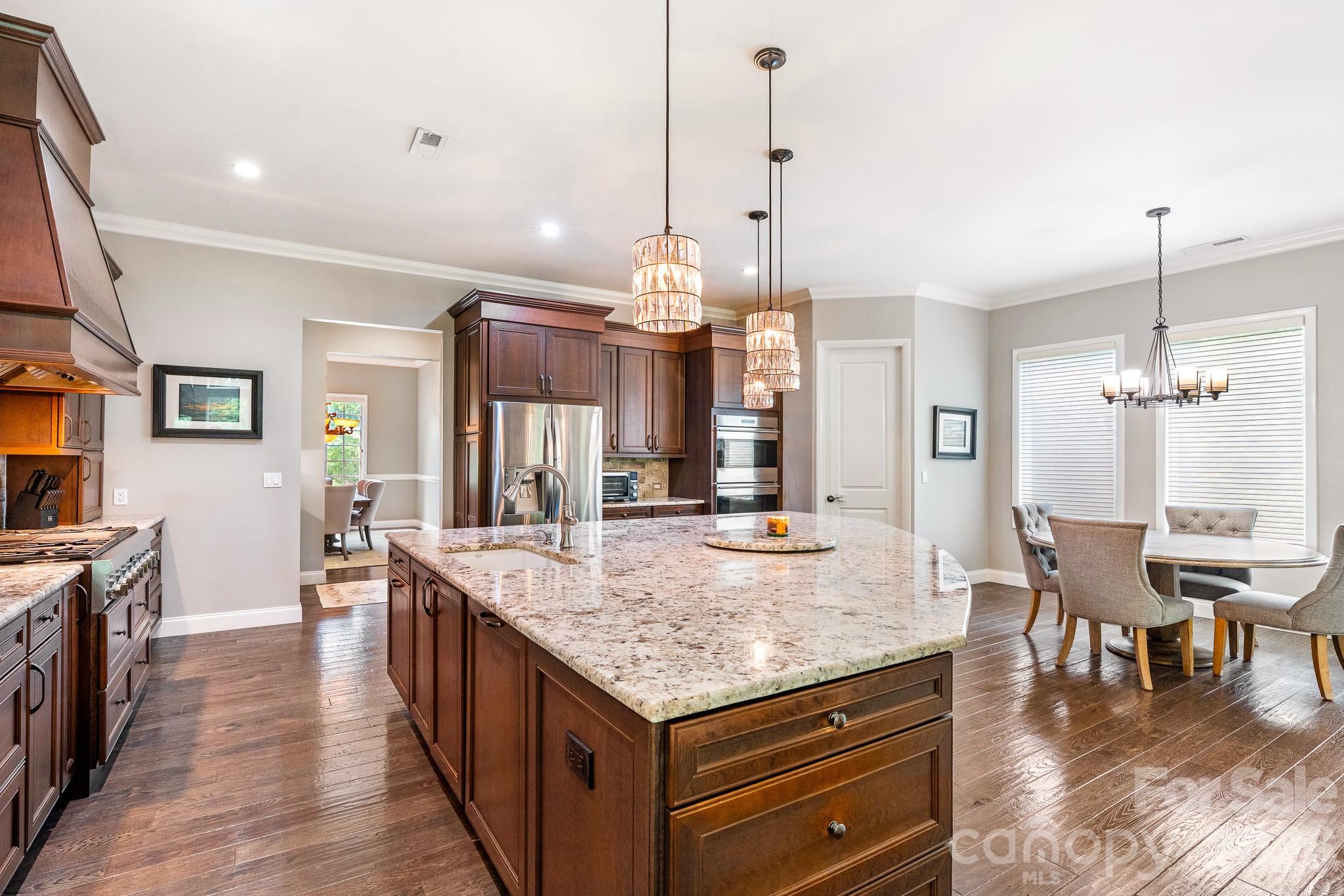 1206 Delaney Drive — Matthews
