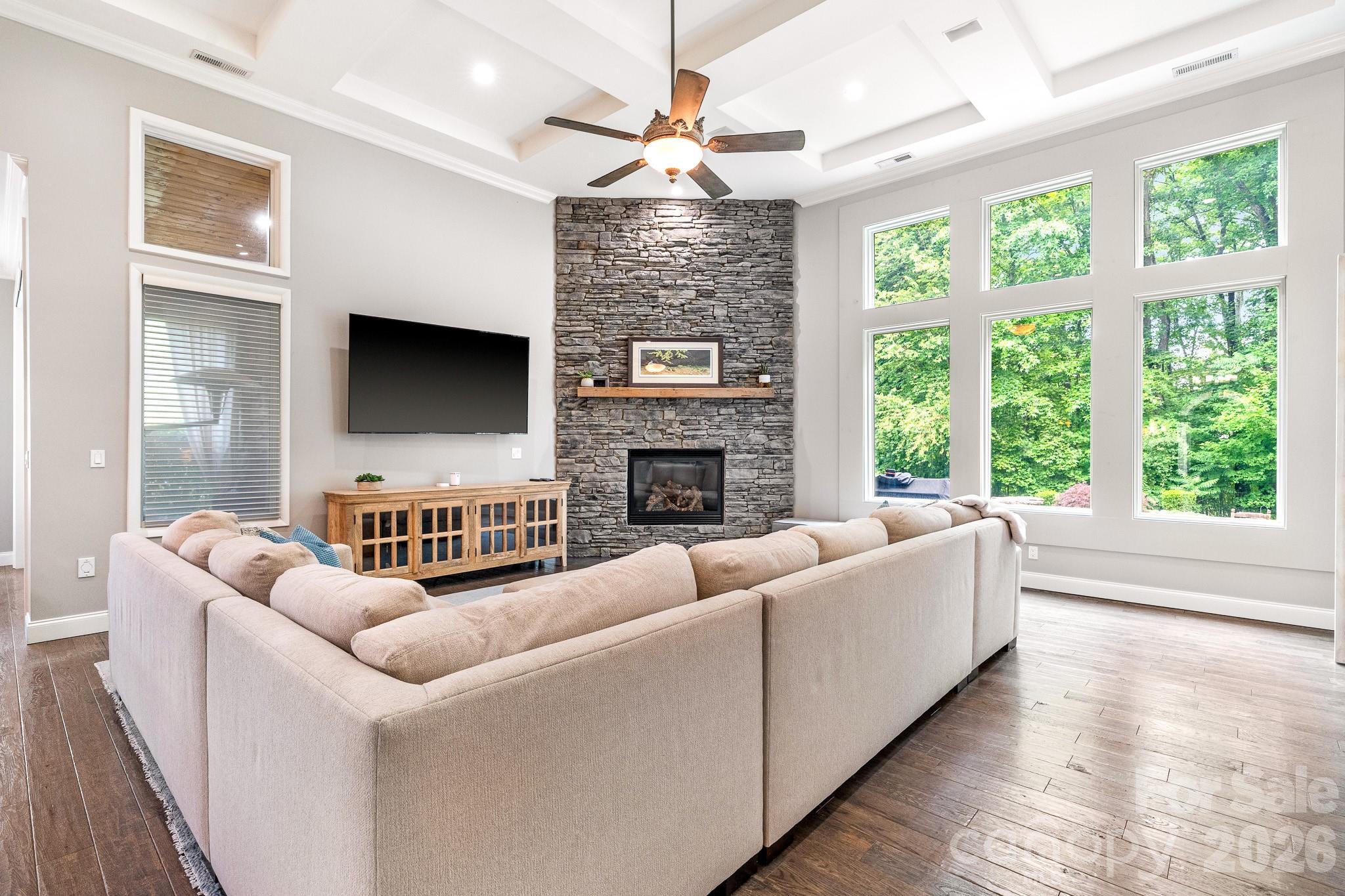 1206 Delaney Drive — Matthews