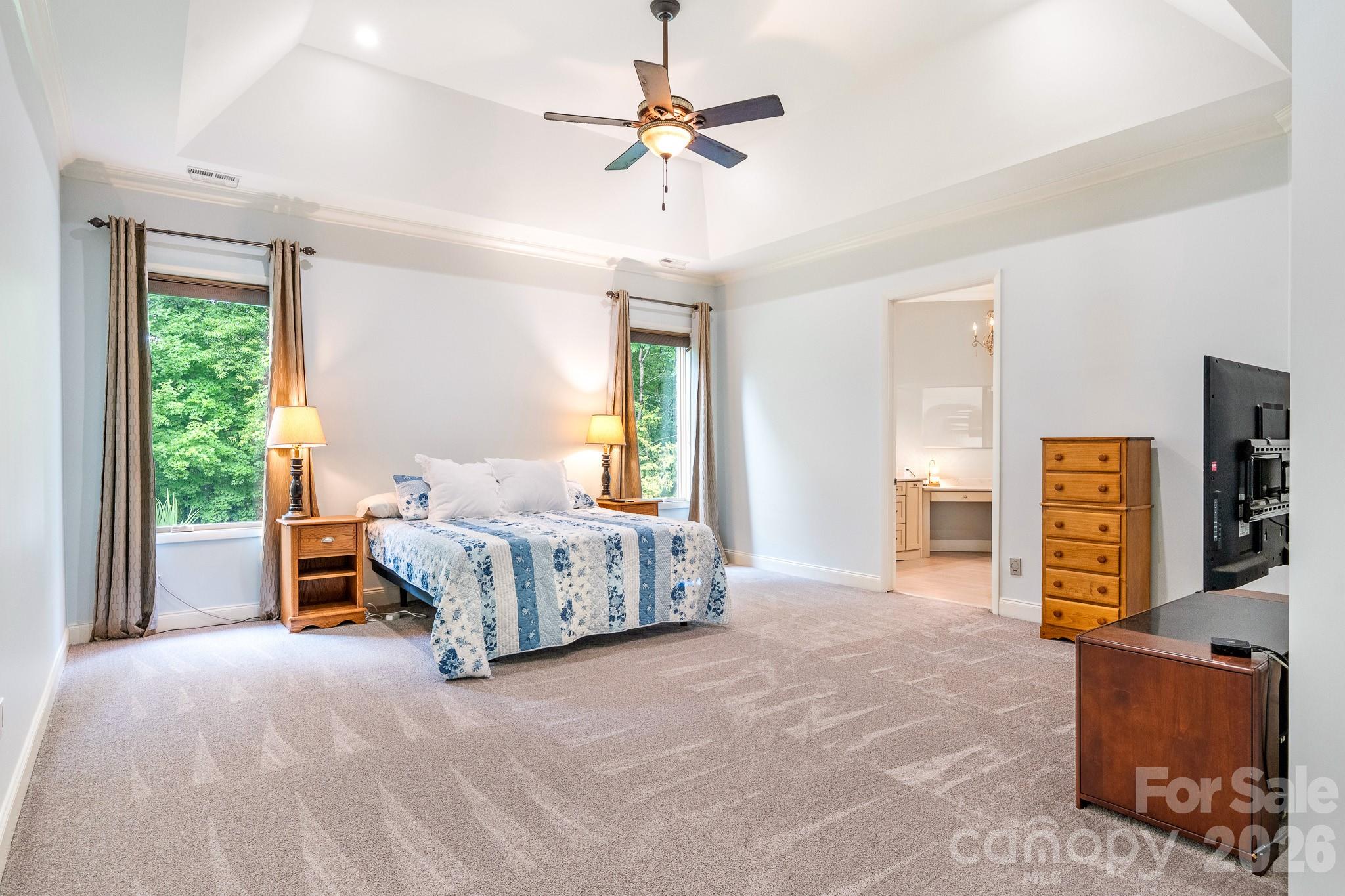 1206 Delaney Drive — Matthews