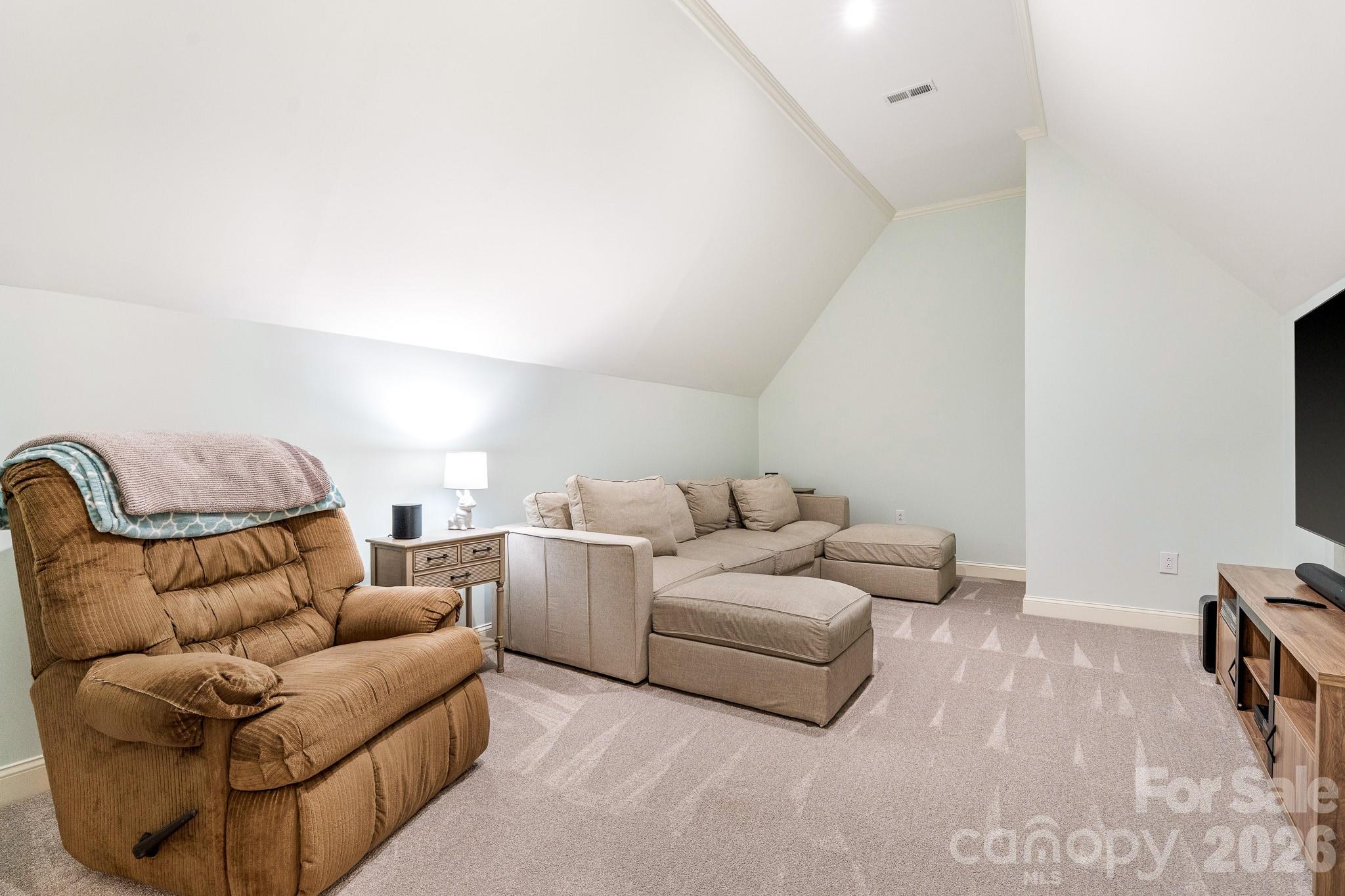 1206 Delaney Drive — Matthews