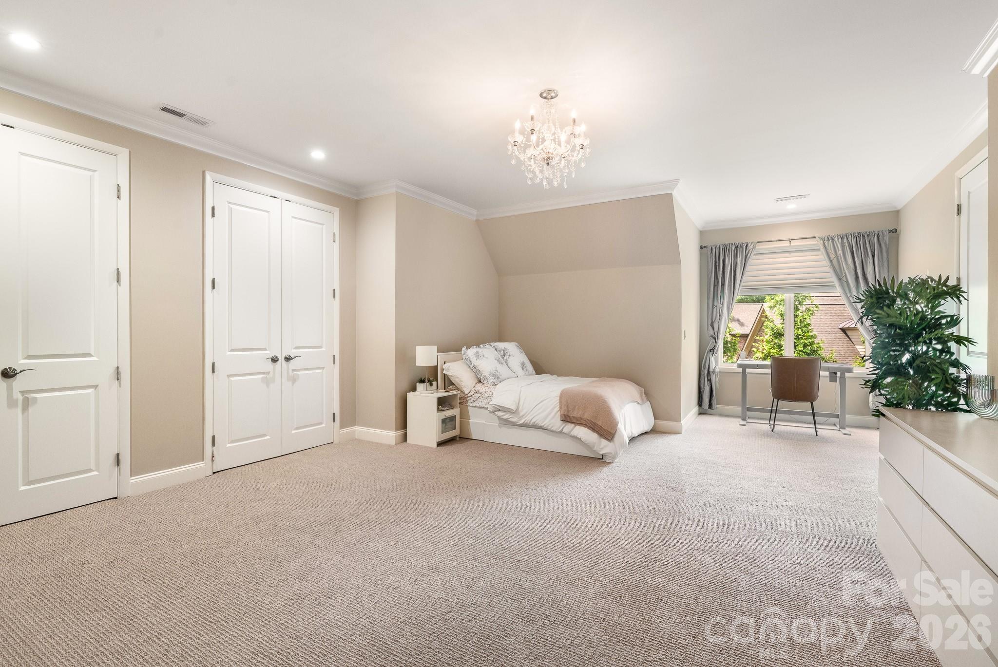 1206 Delaney Drive — Matthews