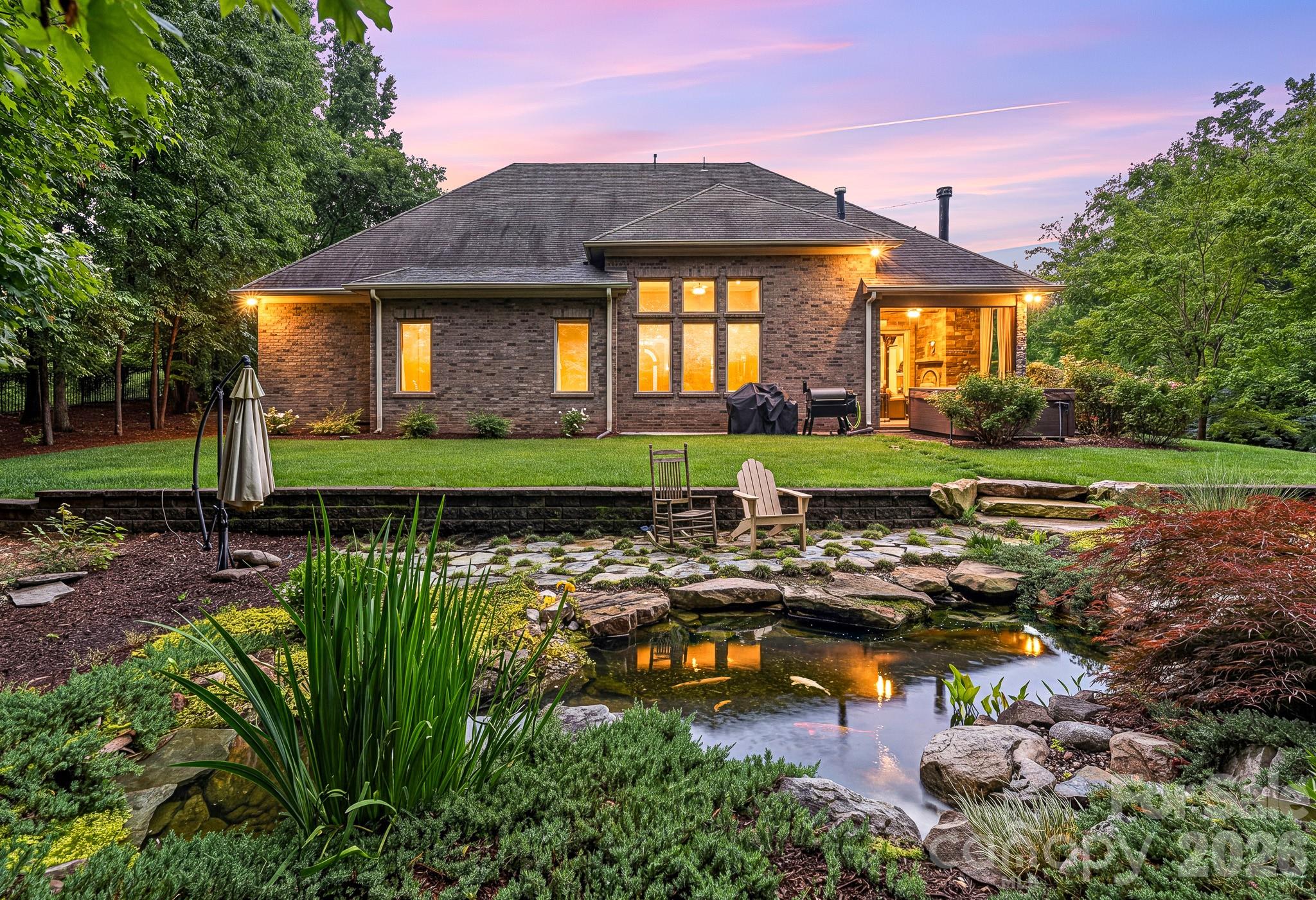 1206 Delaney Drive — Matthews