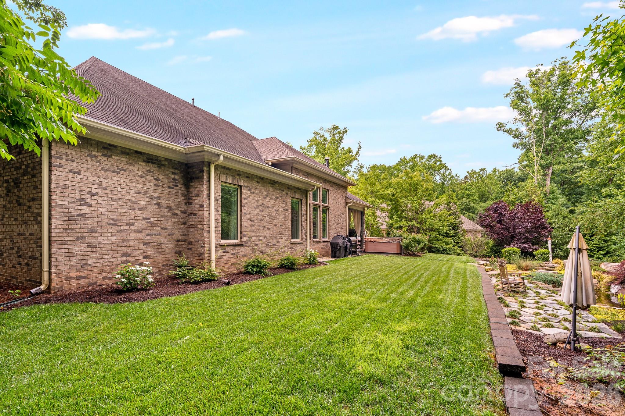 1206 Delaney Drive — Matthews