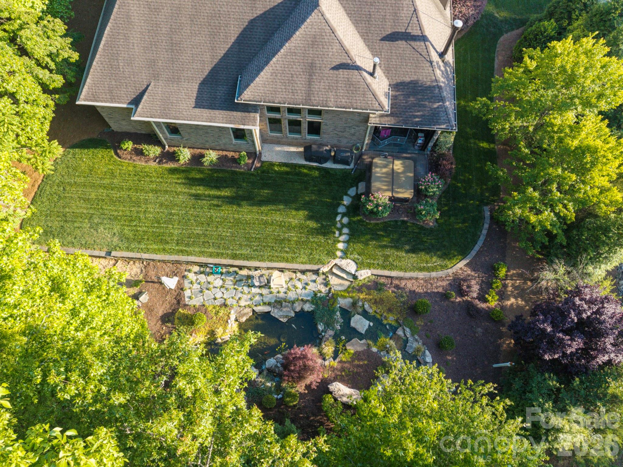 1206 Delaney Drive — Matthews