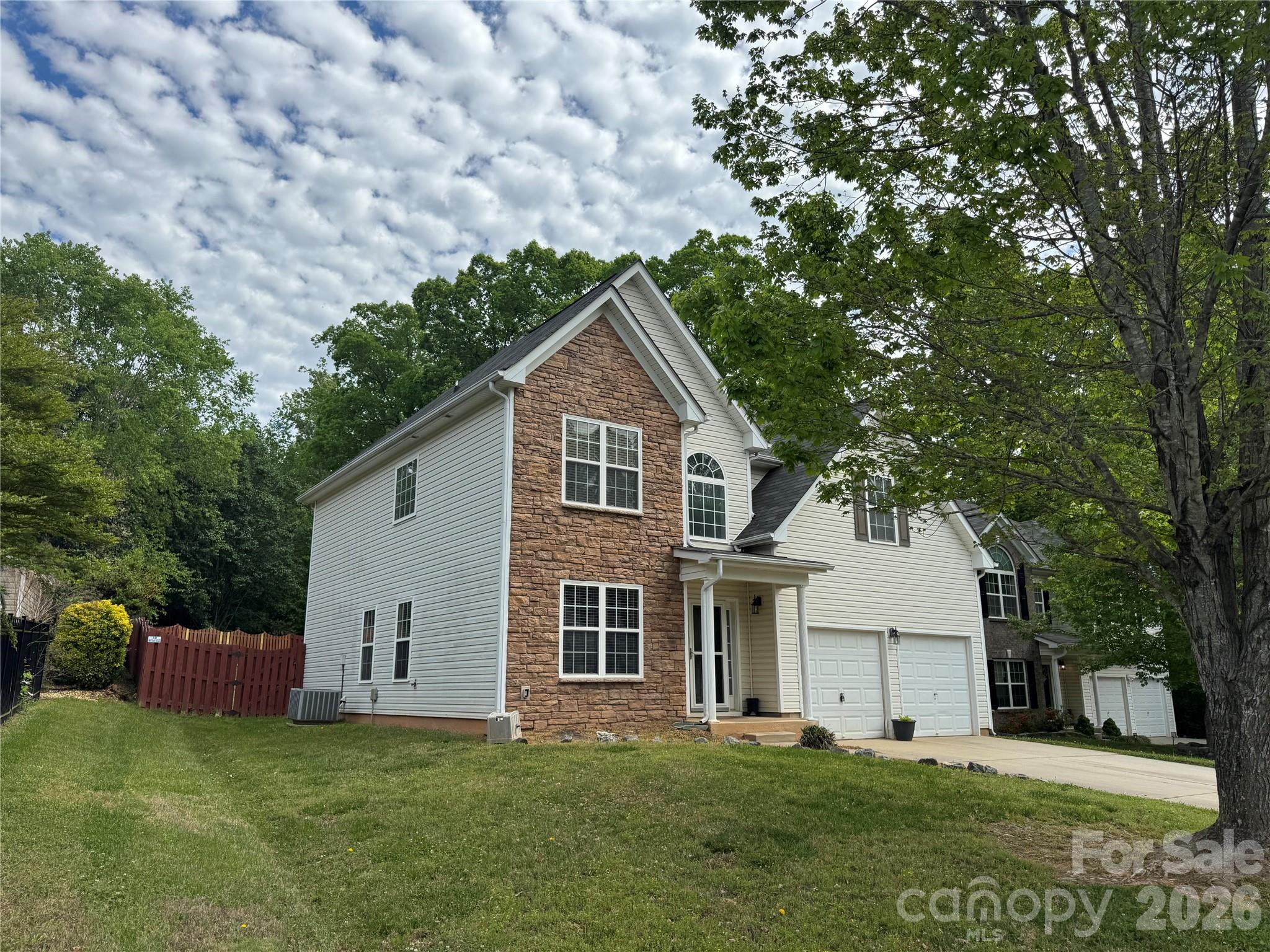5305 Grandover Drive — Gastonia