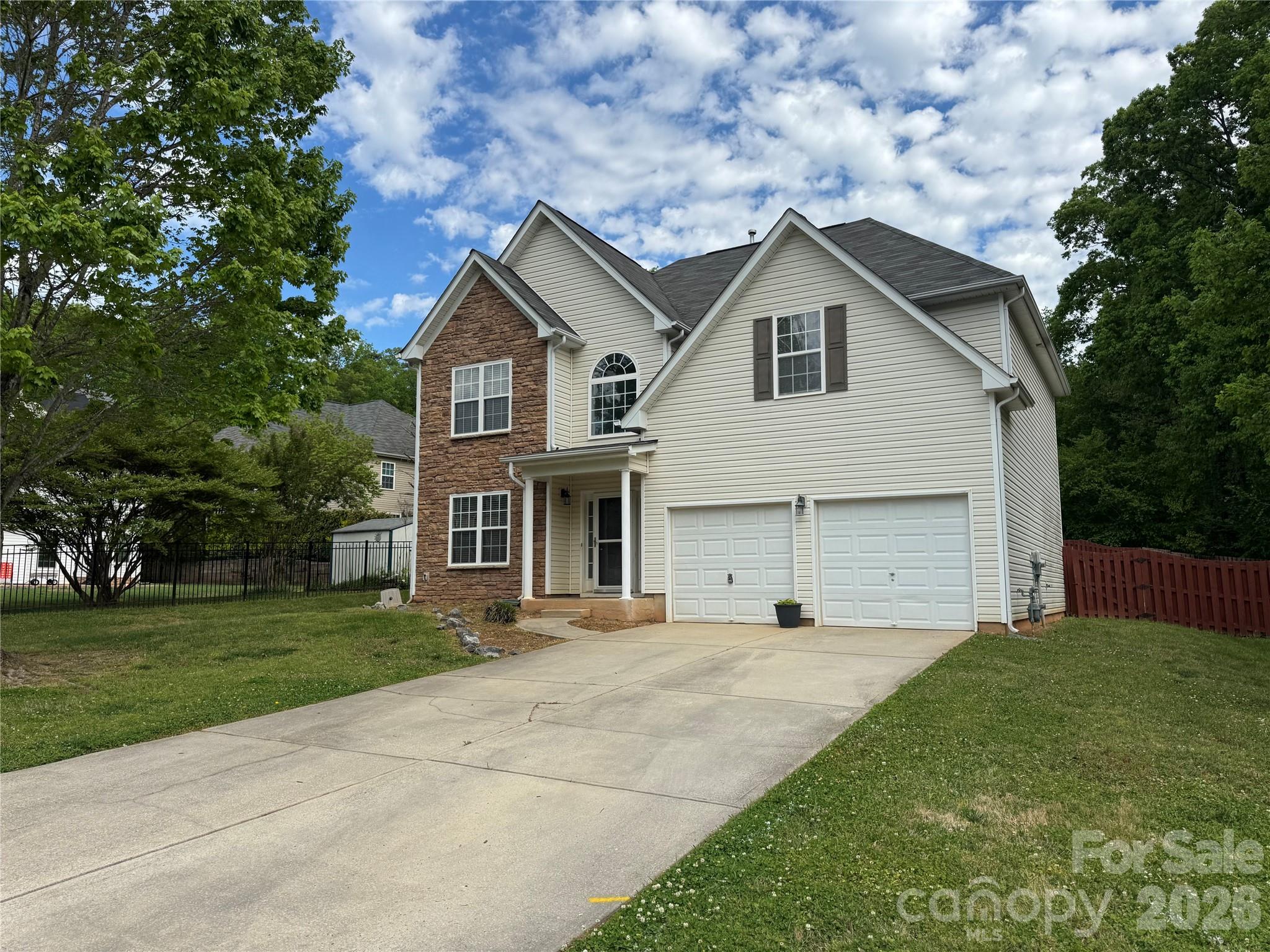 5305 Grandover Drive — Gastonia