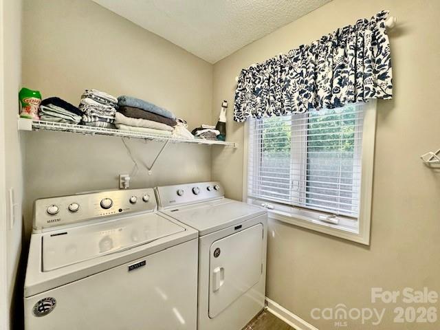 3261 White Oak Court — Claremont