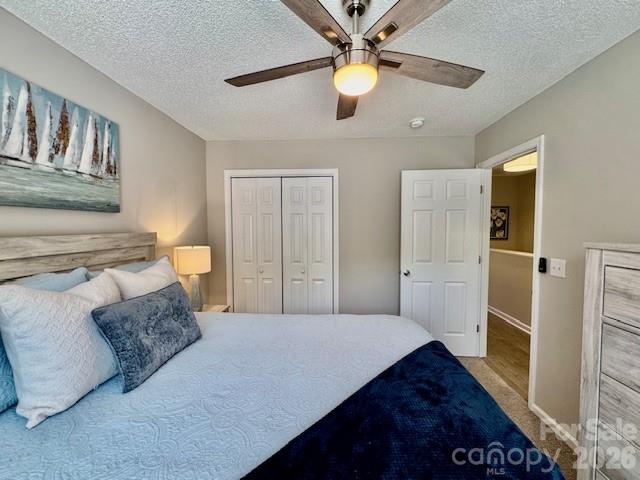 3261 White Oak Court — Claremont