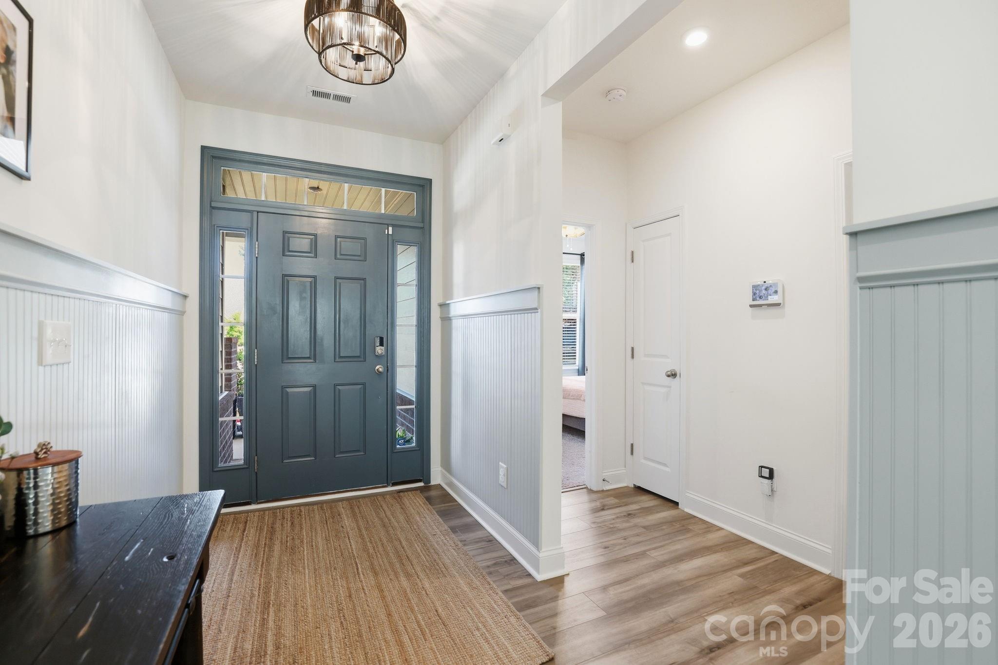 1560 Striped Bass Lane — Clover
