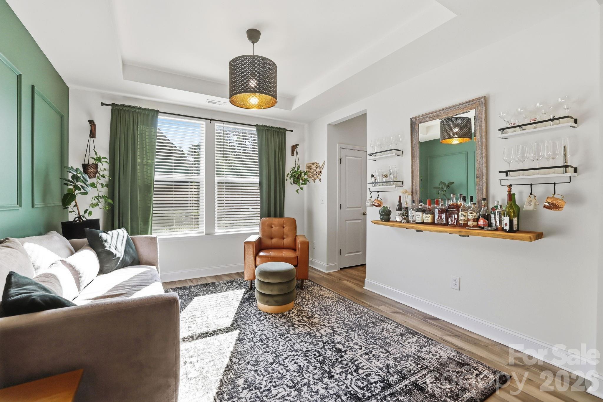 1560 Striped Bass Lane — Clover