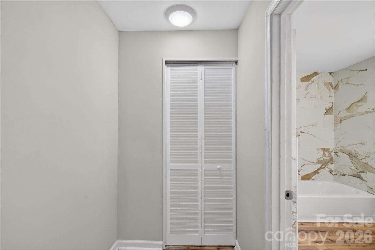 200 Eufola Road — Statesville