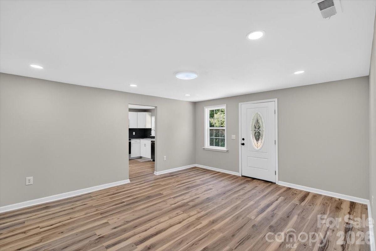 200 Eufola Road — Statesville