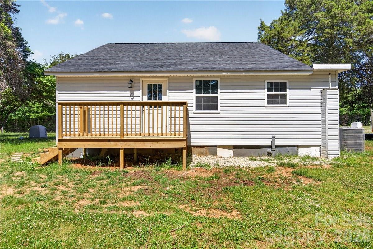 200 Eufola Road — Statesville