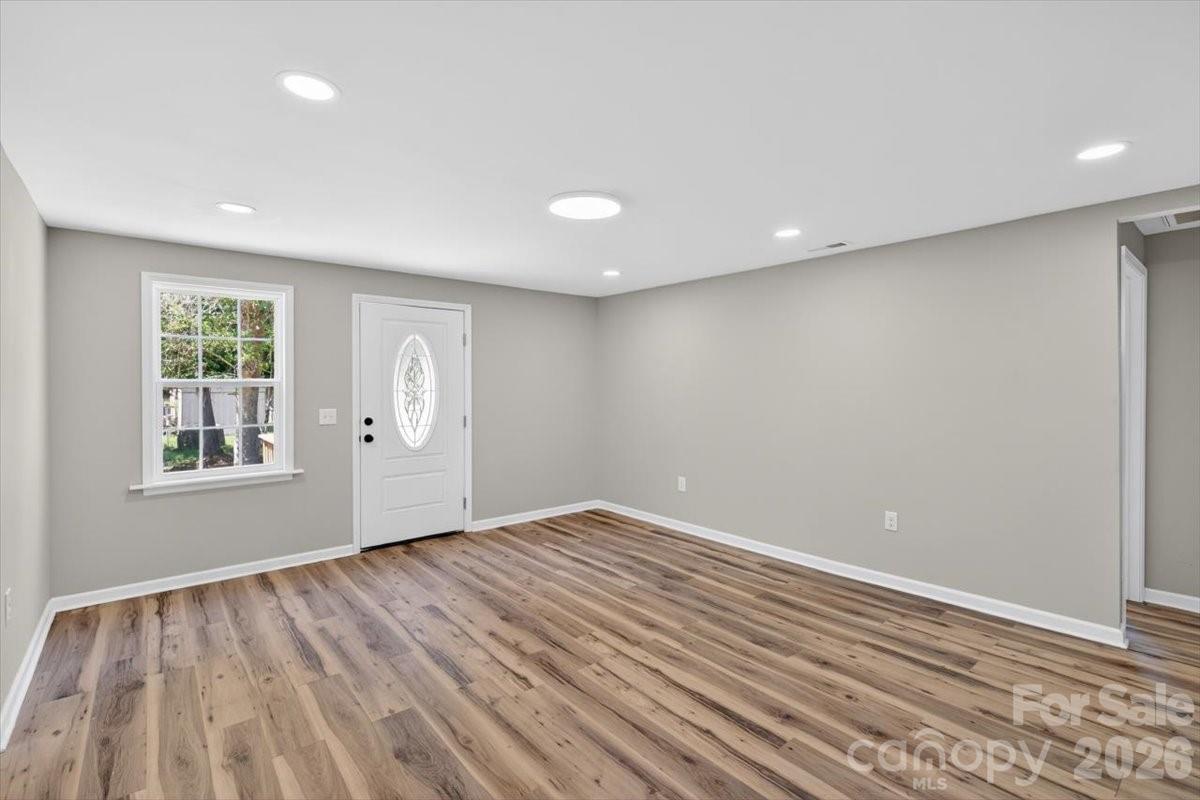200 Eufola Road — Statesville