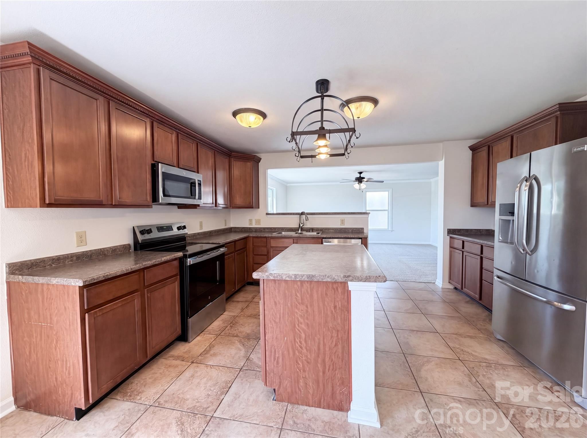 185 Boiling Brook Drive — Statesville