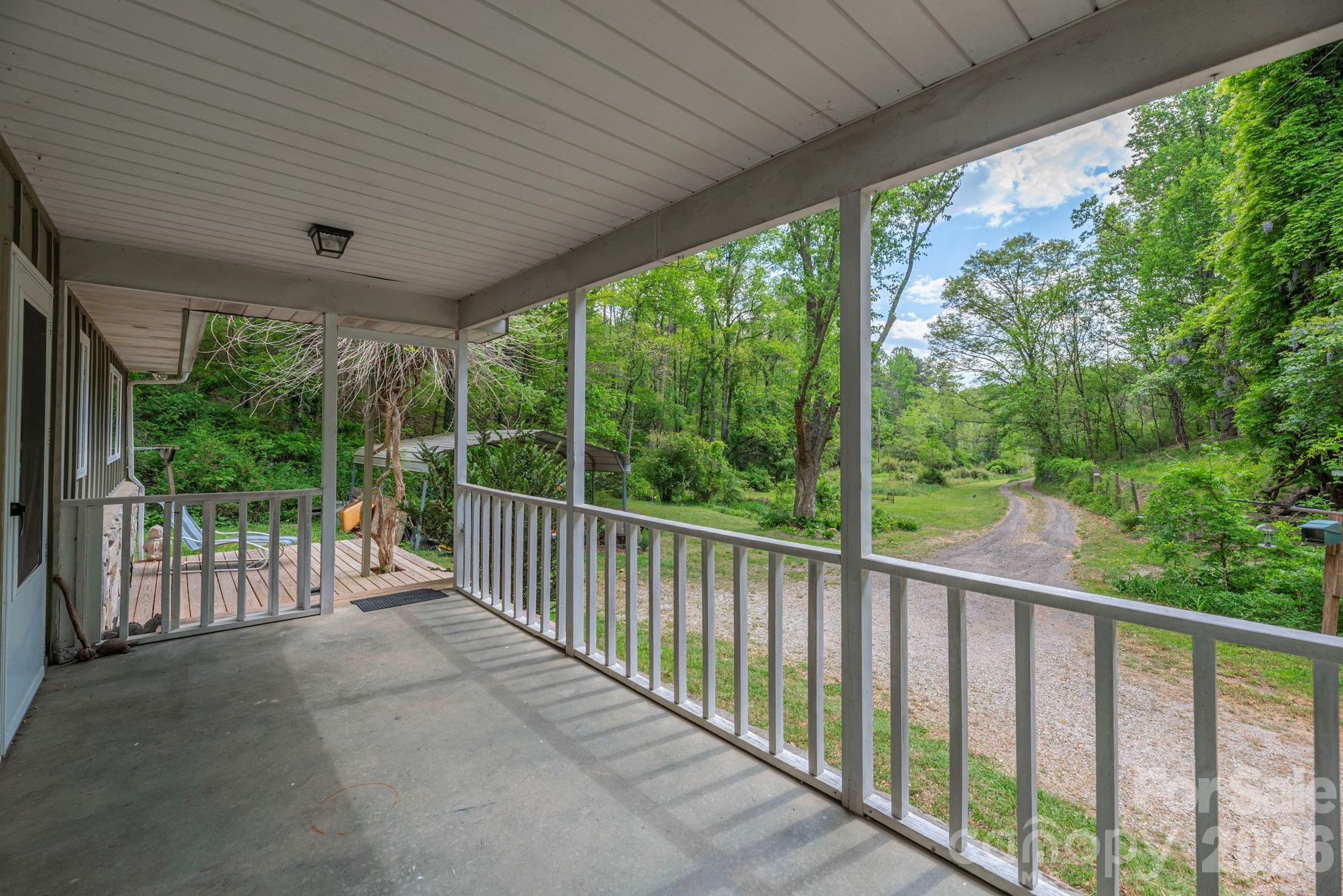 155 Old Starnes Cove Road — Asheville