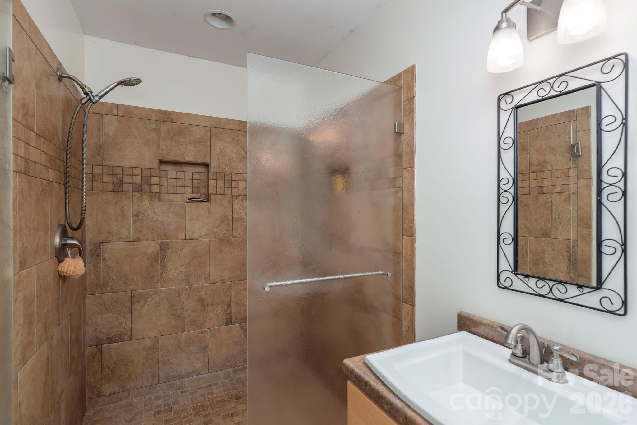 155 Old Starnes Cove Road — Asheville