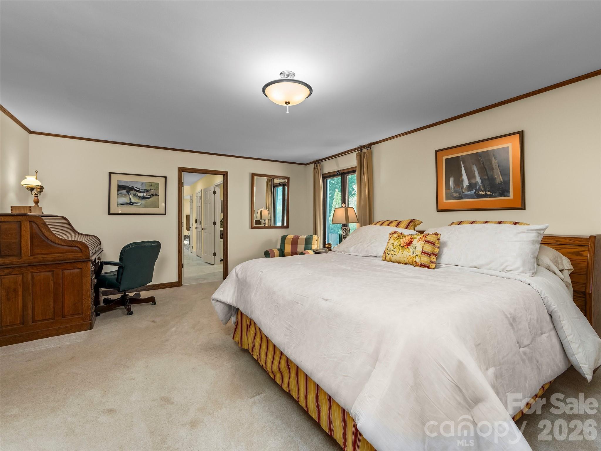 69 Forest Road — Asheville
