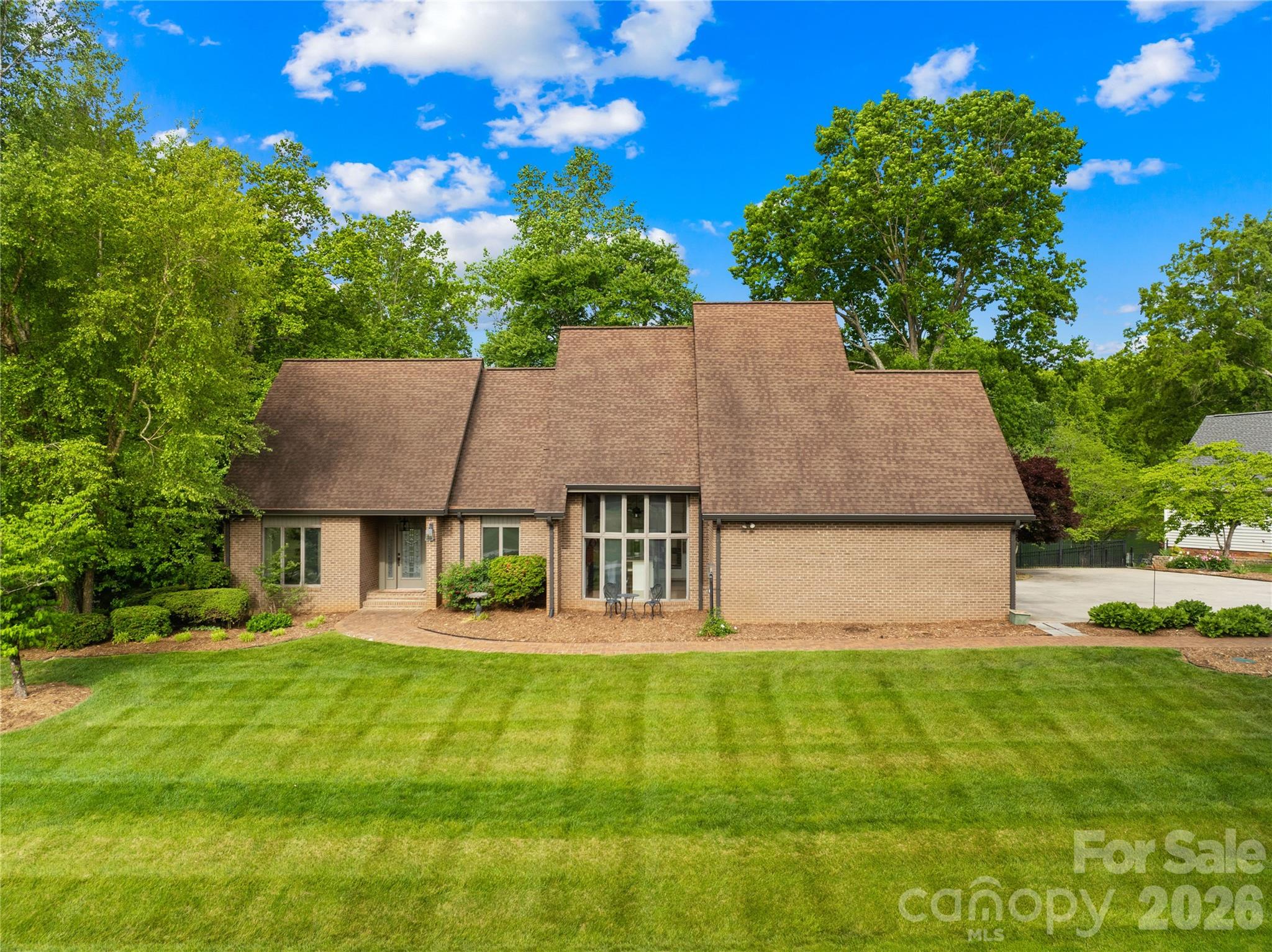 536 Innisbrook Drive — Statesville