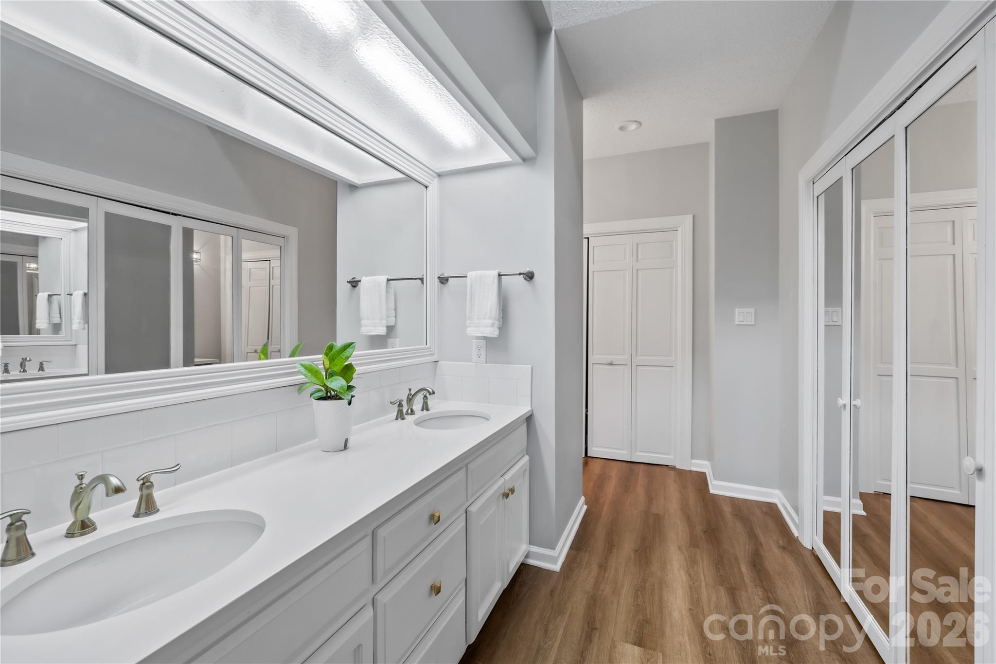 536 Innisbrook Drive — Statesville