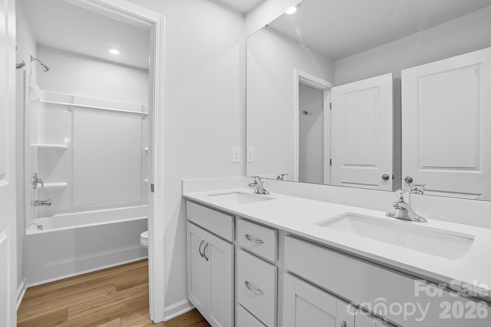 1331 Honey Trail — Monroe