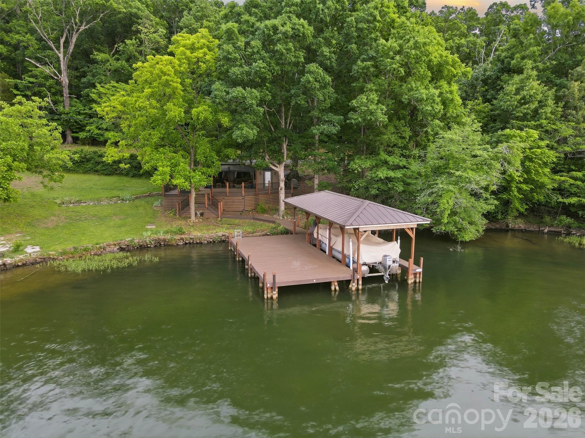 502 Lake Shore Drive — Norwood