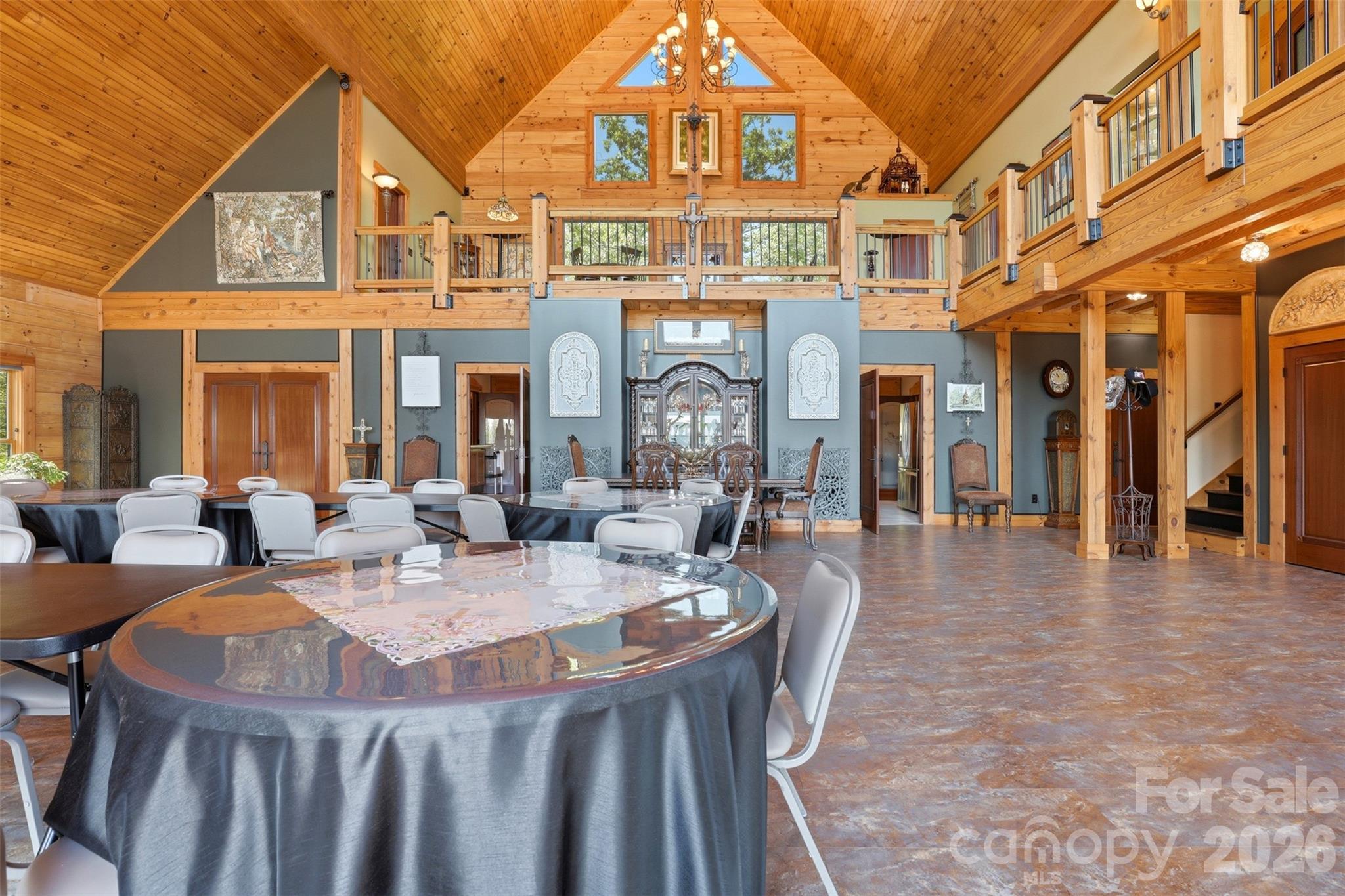 502 Lake Shore Drive — Norwood
